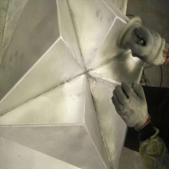 Production of special-shaped aluminum plates